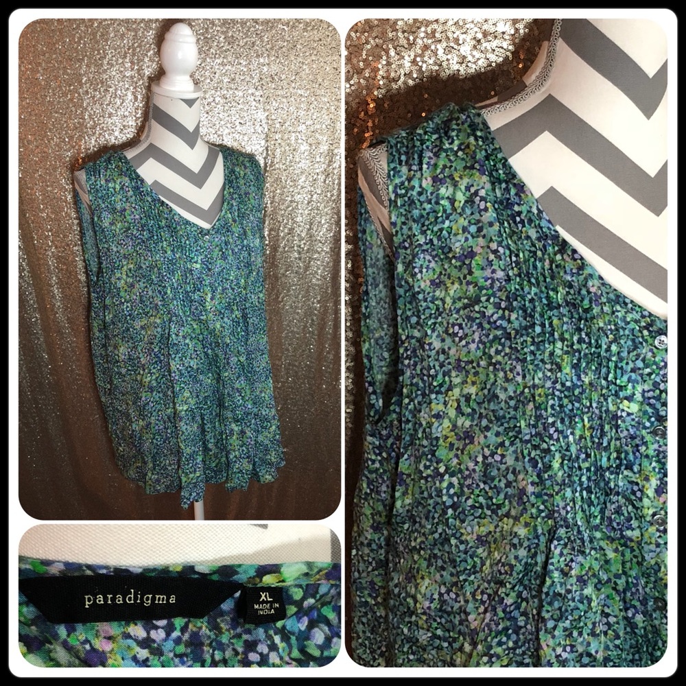 Paradigma multi green sleeveless top